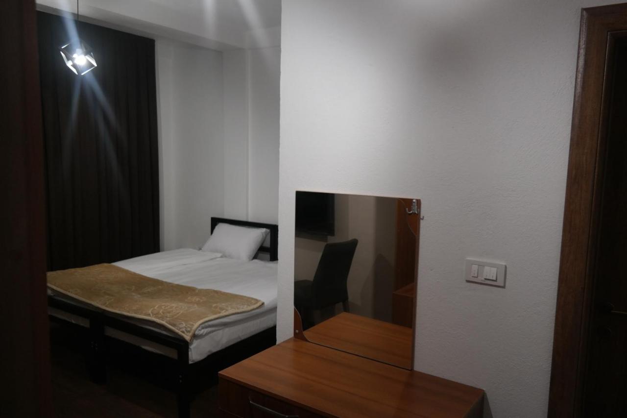 Villa Family Kumanovo Eksteriør billede
