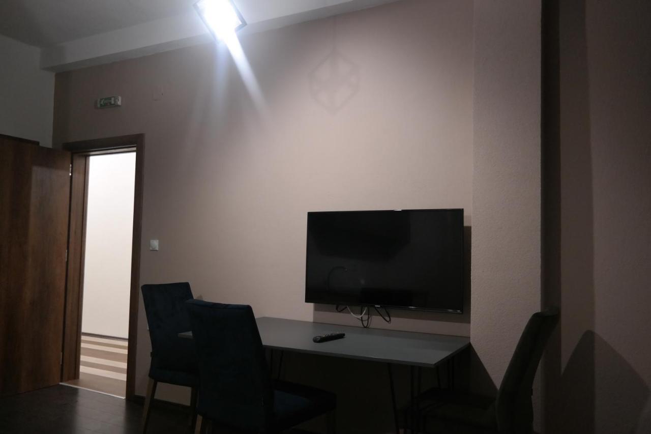 Villa Family Kumanovo Eksteriør billede