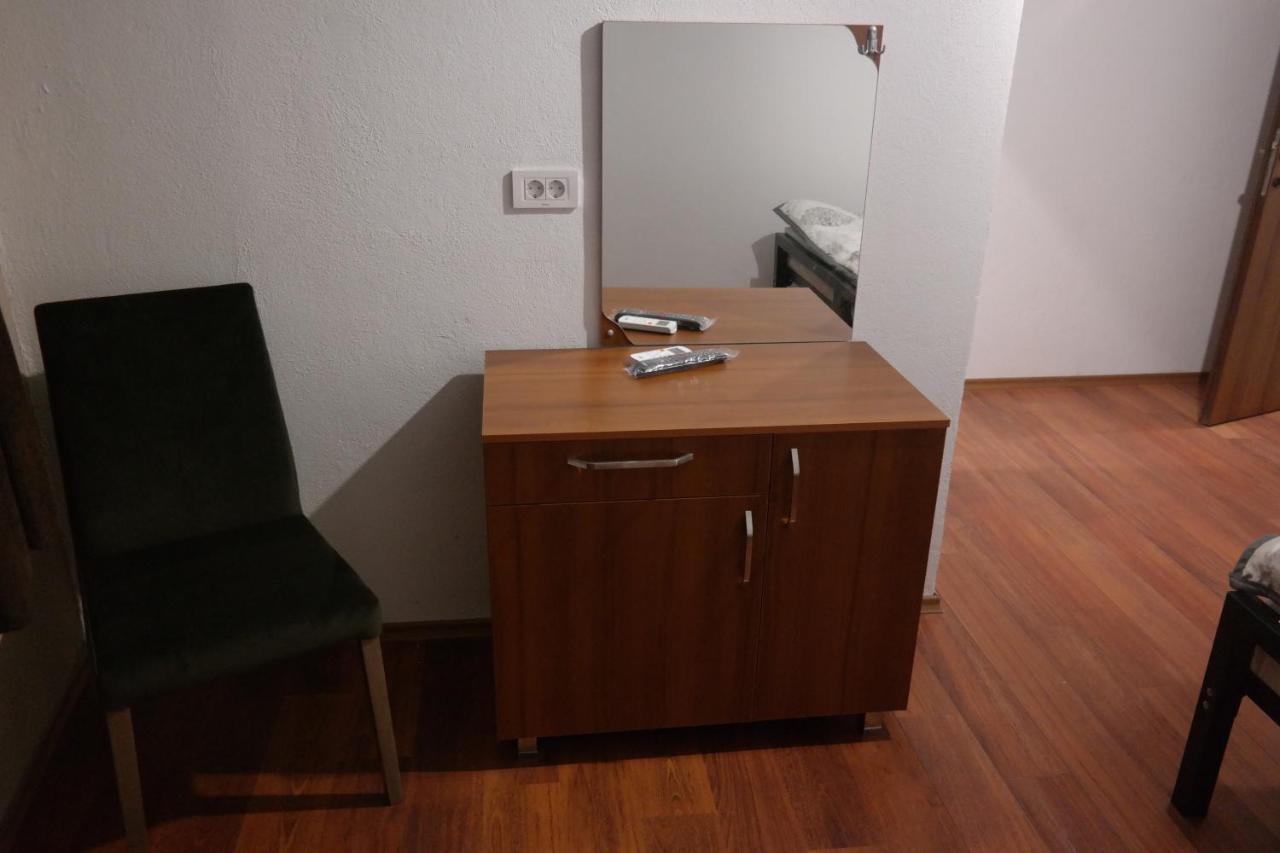 Villa Family Kumanovo Eksteriør billede