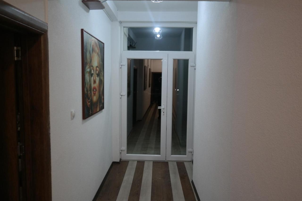 Villa Family Kumanovo Eksteriør billede